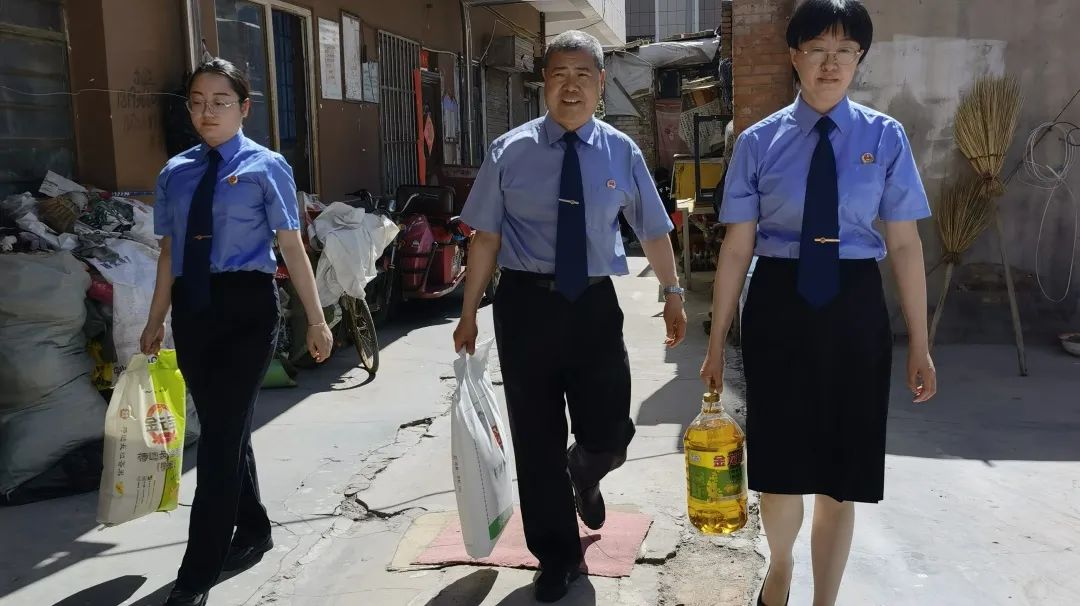 区检察院开展庆祝“七·一”建党节系列活动（二）共驻共建显担当，亮明身份作表率